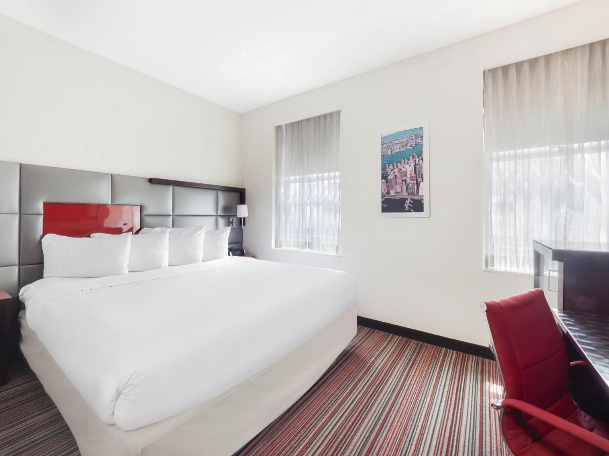 Courtyard By Marriott New York Manhattan/Herald Square Hotel Ngoại thất bức ảnh