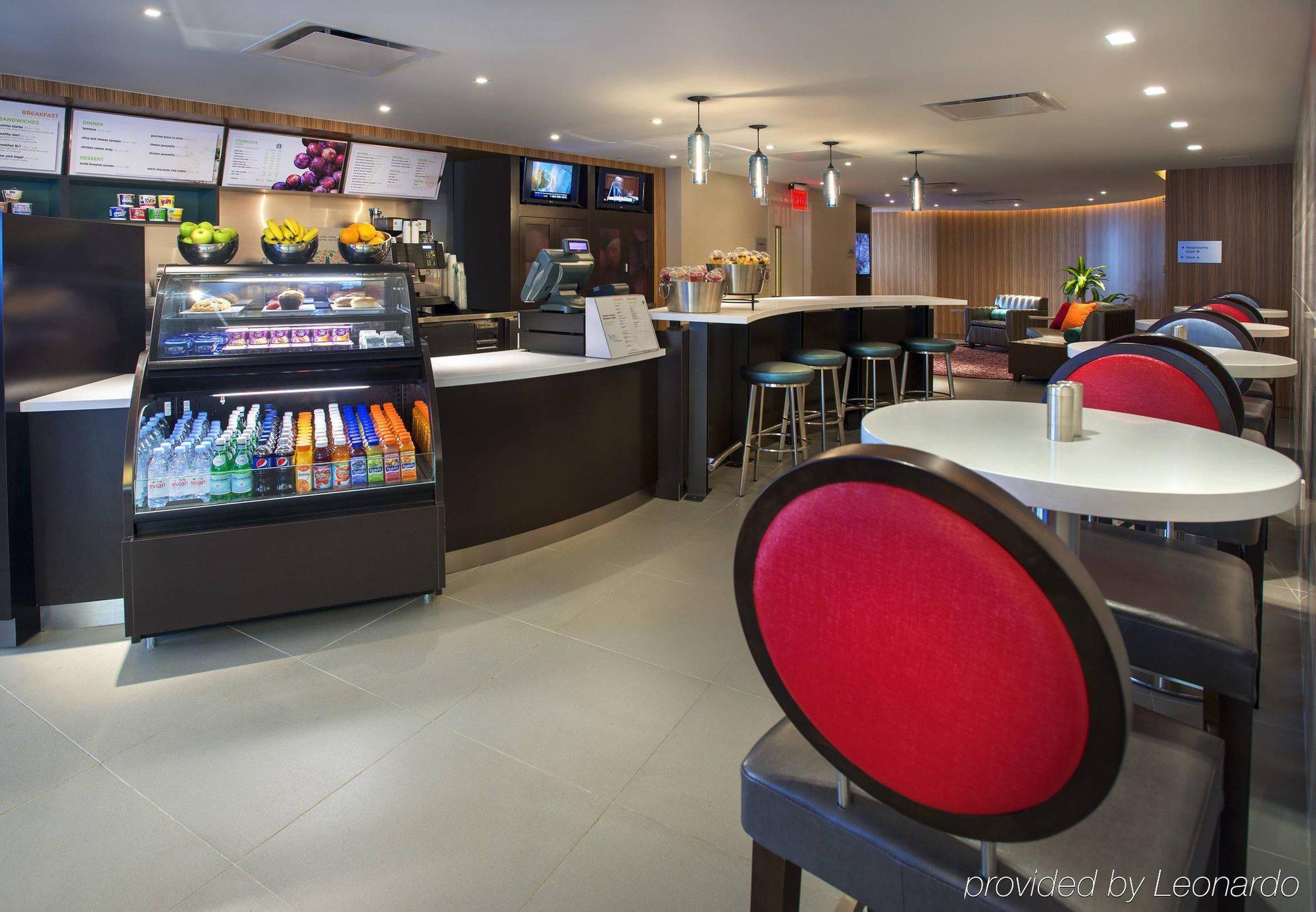 Courtyard By Marriott New York Manhattan/Herald Square Hotel Ngoại thất bức ảnh